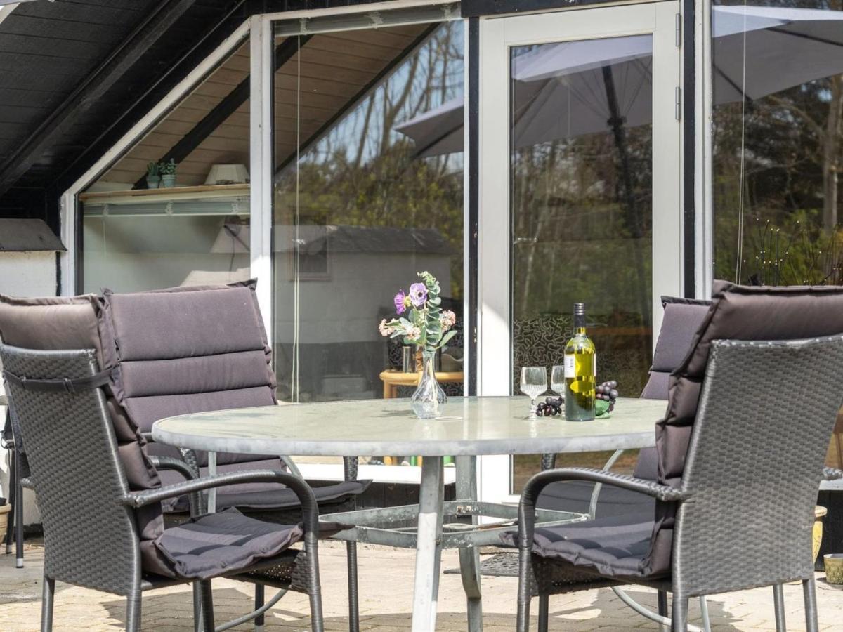 Holiday Home Arnfin - 160M From The Sea In Lolland- Falster And Mon By Interhome Rødby Extérieur photo